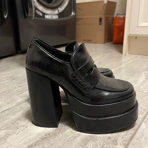 Steve Madden Black Platform Shoes